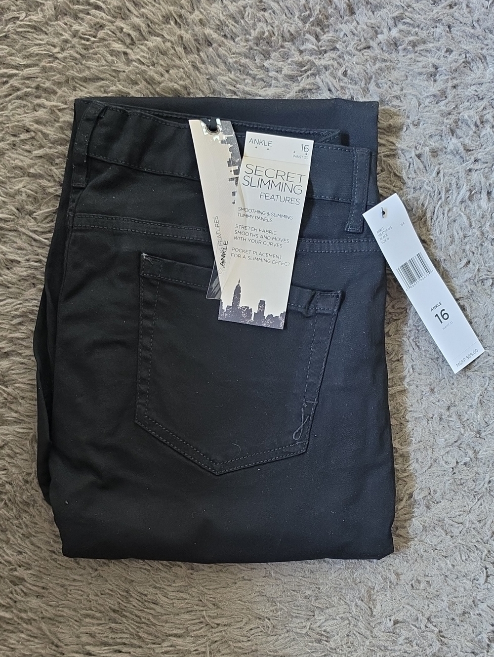 NWT Jones New York Jeans Sz 16 Soho Ankle Jeans